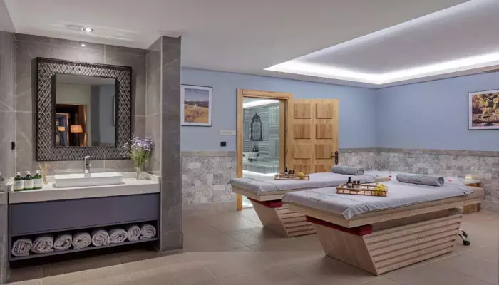 هتل نیروانا کازموپلیتن آنتالیا